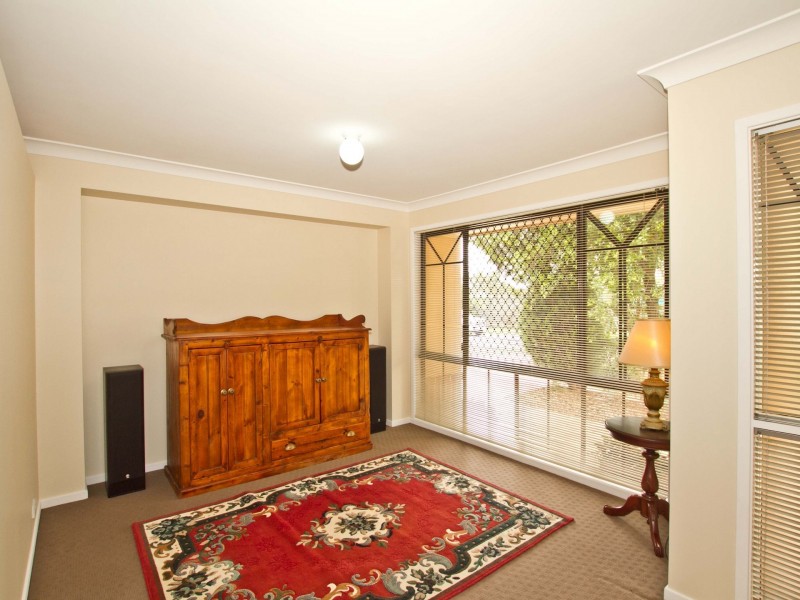 2 Wimbledon Circuit, Carseldine QLD 4034