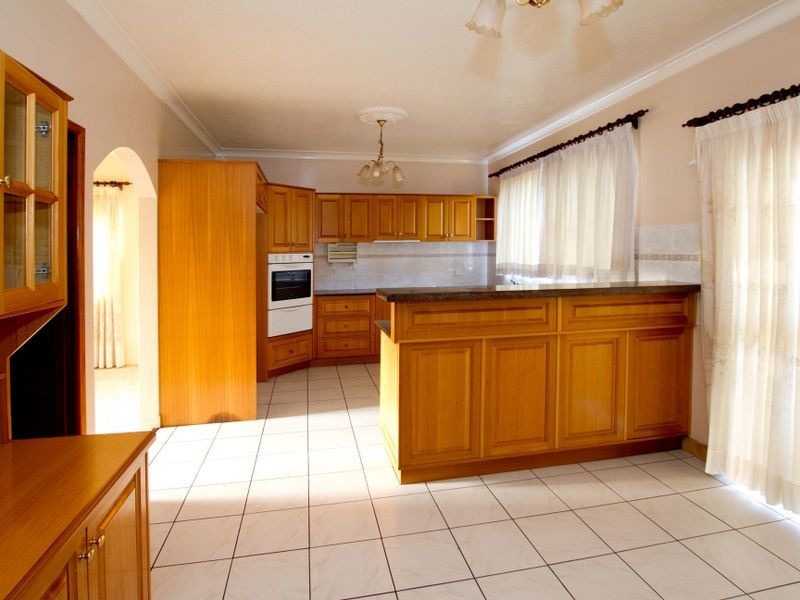669 South Pine Road, Everton Park QLD 4053