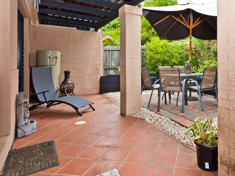 2/115 Albany Creek Road, Aspley QLD 4034