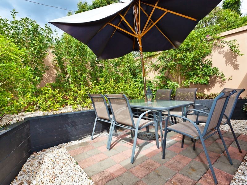 2/115 Albany Creek Road, Aspley QLD 4034