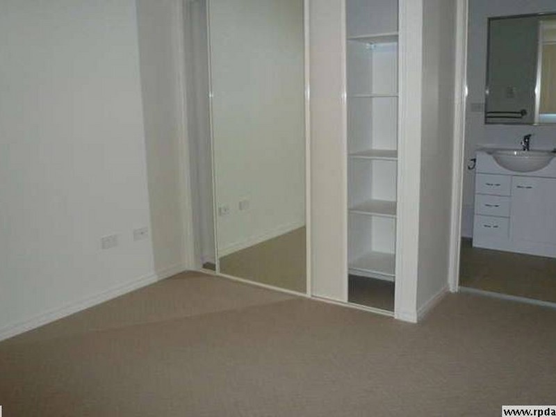 Unit 3/33 Hows Rd, Nundah QLD 4012