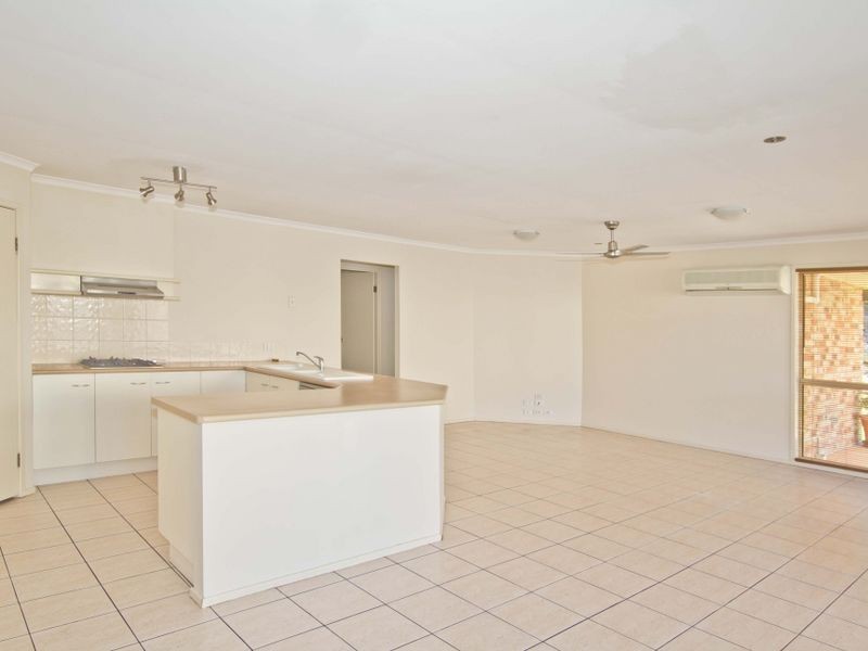 7 Harlow Place, Mcdowall QLD 4053