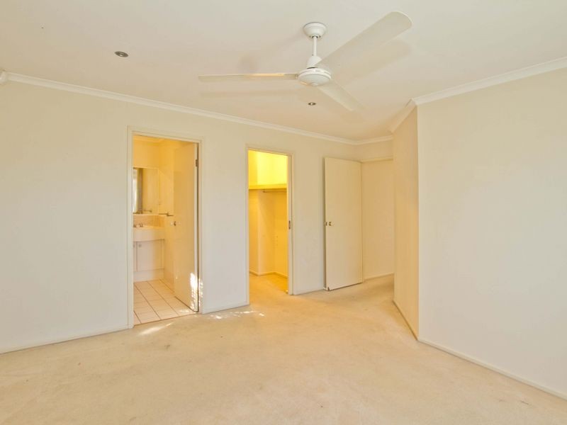 7 Harlow Place, Mcdowall QLD 4053