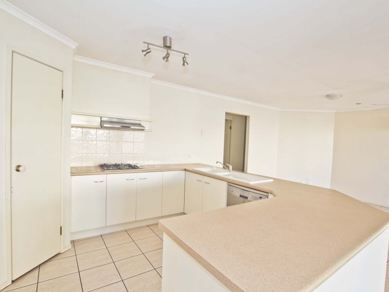 7 Harlow Place, Mcdowall QLD 4053