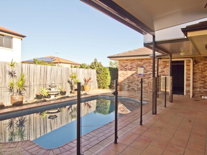 7 Harlow Place, Mcdowall QLD 4053