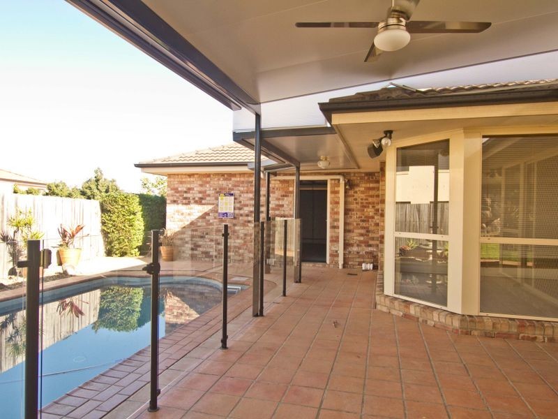 7 Harlow Place, Mcdowall QLD 4053