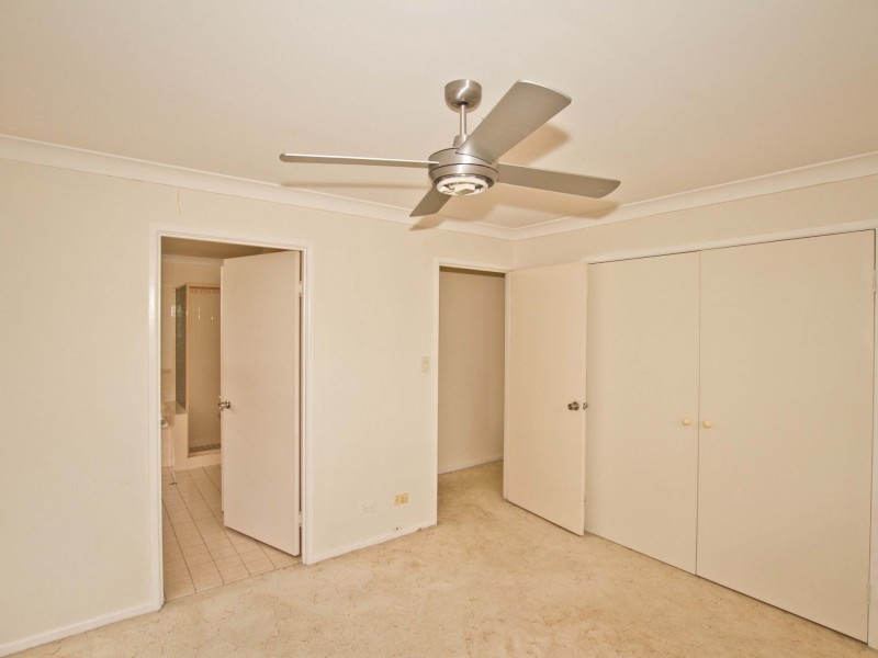 24 Tetragona Drive, Arana Hills QLD 4054