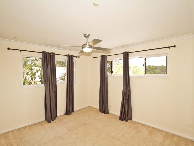 24 Tetragona Drive, Arana Hills QLD 4054