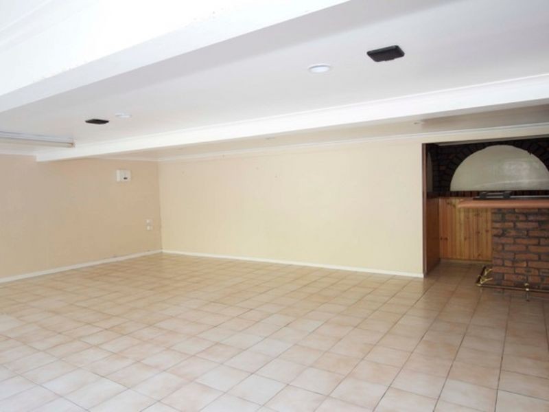 25 Fairway Outlook, Arana Hills QLD 4054