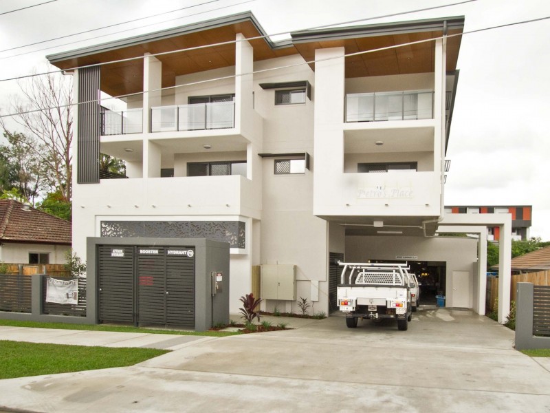 Unit 2/11 University Road, Mitchelton QLD 4053