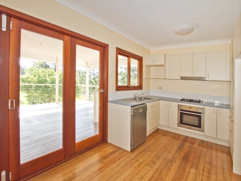 9 Lily Street, Mitchelton QLD 4053