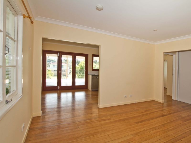 9 Lily Street, Mitchelton QLD 4053