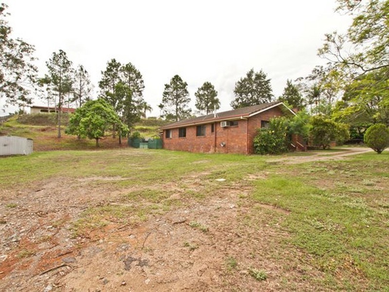 8 Timms Road, Everton Park QLD 4053