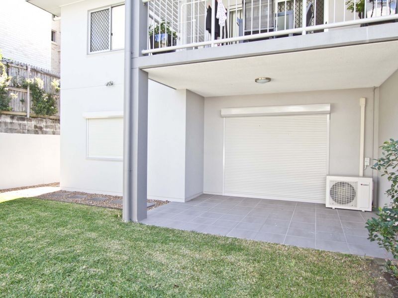 2/14 Mcilwraith Street, Everton Park QLD 4053