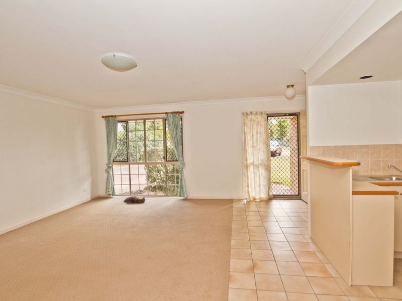 16 Eastwood Place, Mcdowall QLD 4053