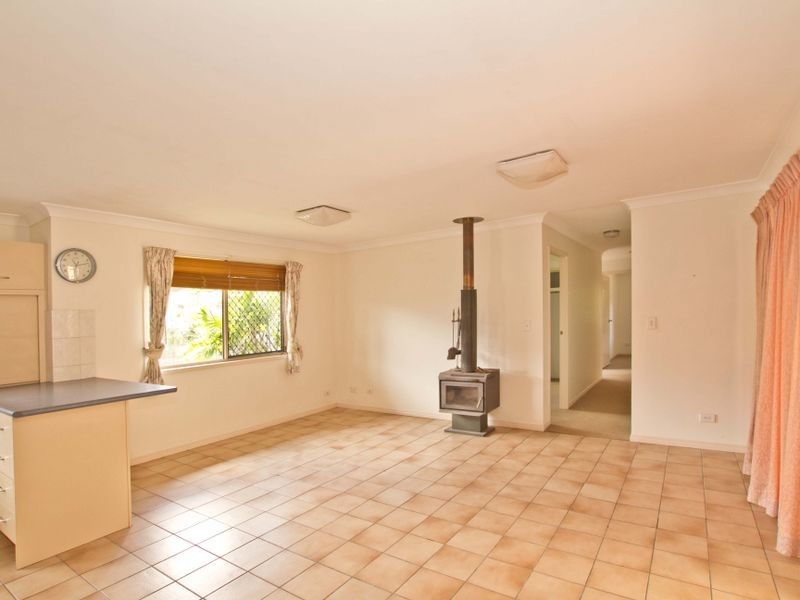 16 Eastwood Place, Mcdowall QLD 4053