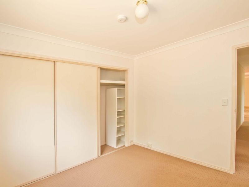 16 Eastwood Place, Mcdowall QLD 4053