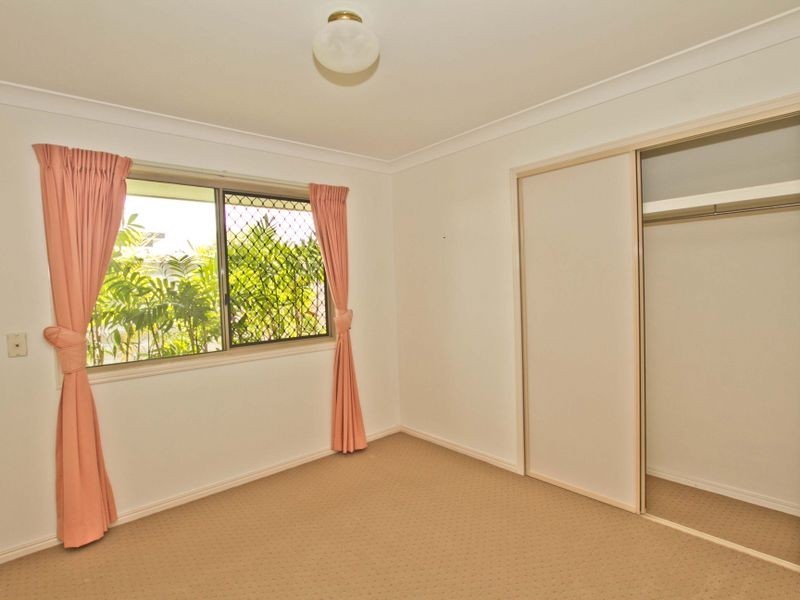 16 Eastwood Place, Mcdowall QLD 4053