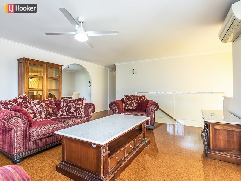 65 Illuta Avenue, Ferny Hills QLD 4055