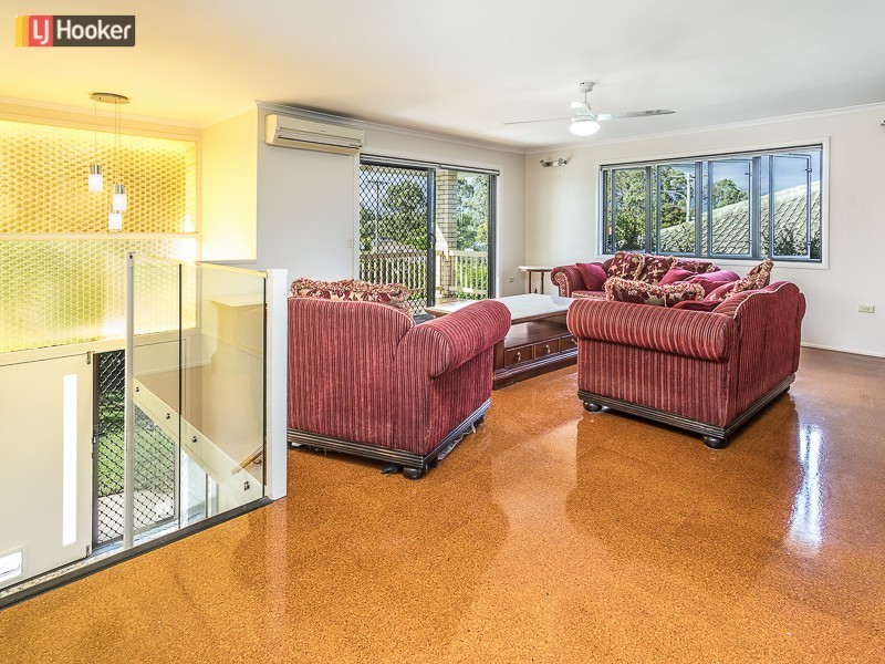 65 Illuta Avenue, Ferny Hills QLD 4055