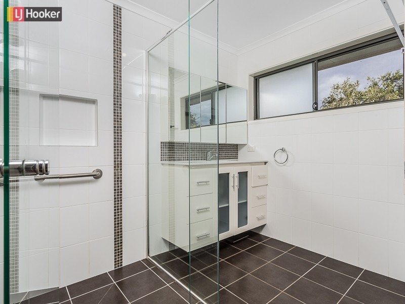 65 Illuta Avenue, Ferny Hills QLD 4055