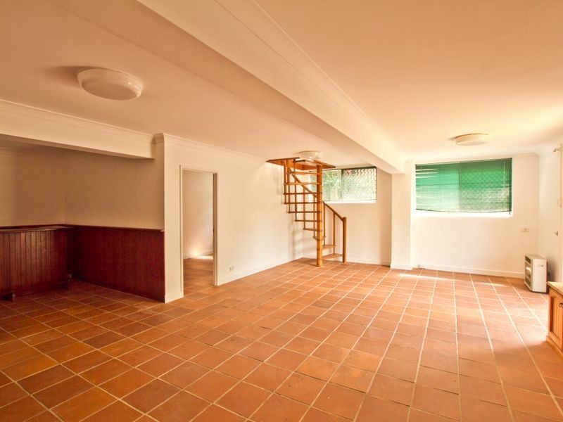 14 Stromlo Street, Everton Park QLD 4053