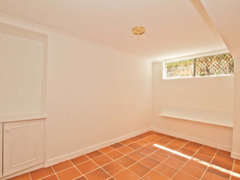 14 Stromlo Street, Everton Park QLD 4053