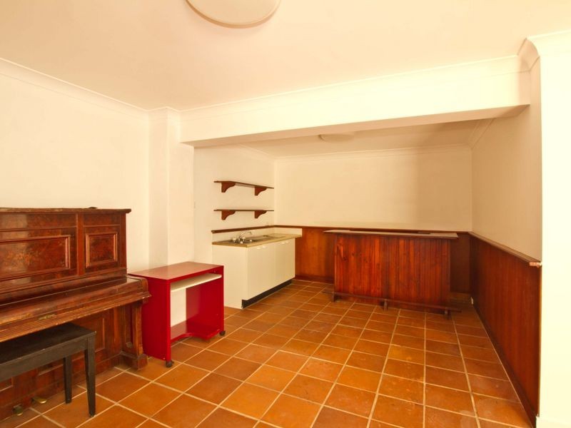 14 Stromlo Street, Everton Park QLD 4053