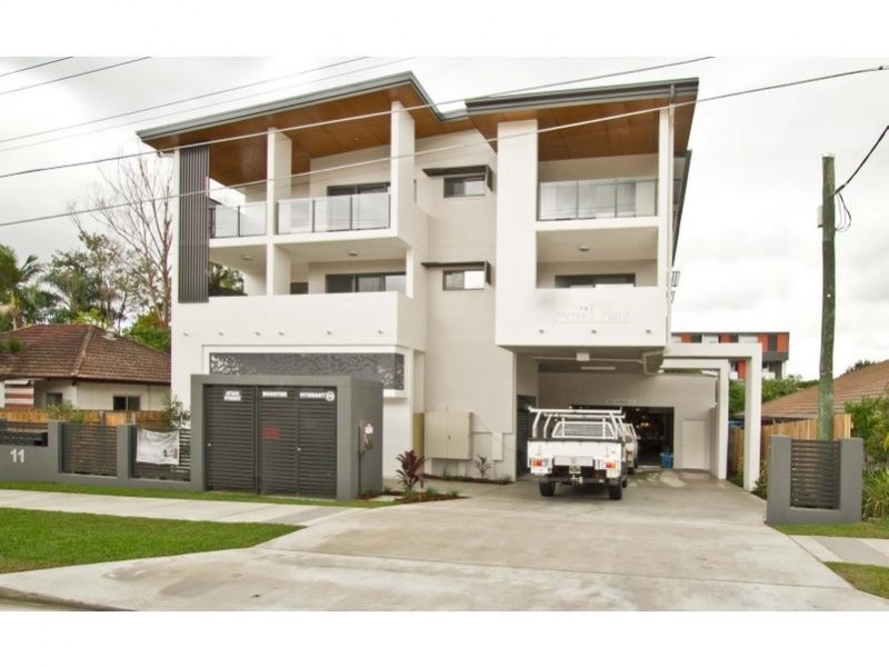 Unit 3/11 University Road, Mitchelton QLD 4053