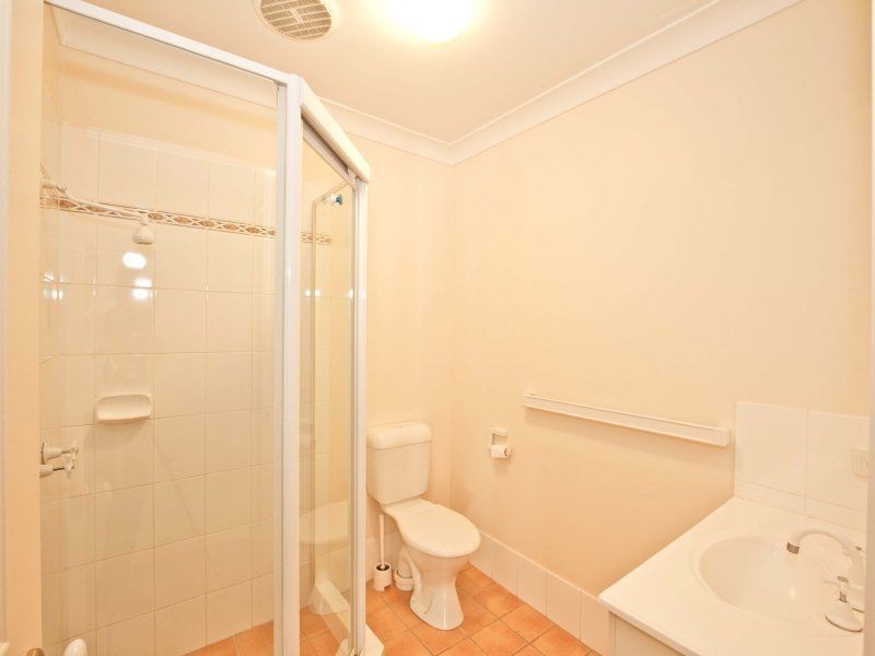 10/2 Russell Street, Everton Park QLD 4053