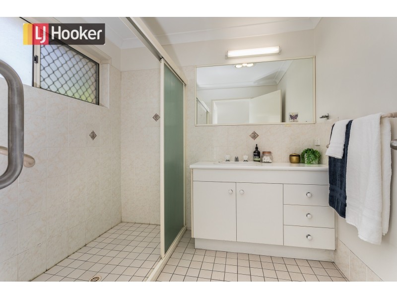 61 Burwood Road, Everton Park QLD 4053