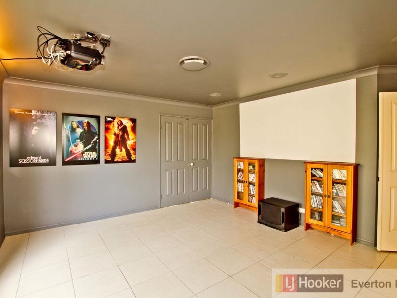 23 Russell  Street, Everton Park QLD 4053