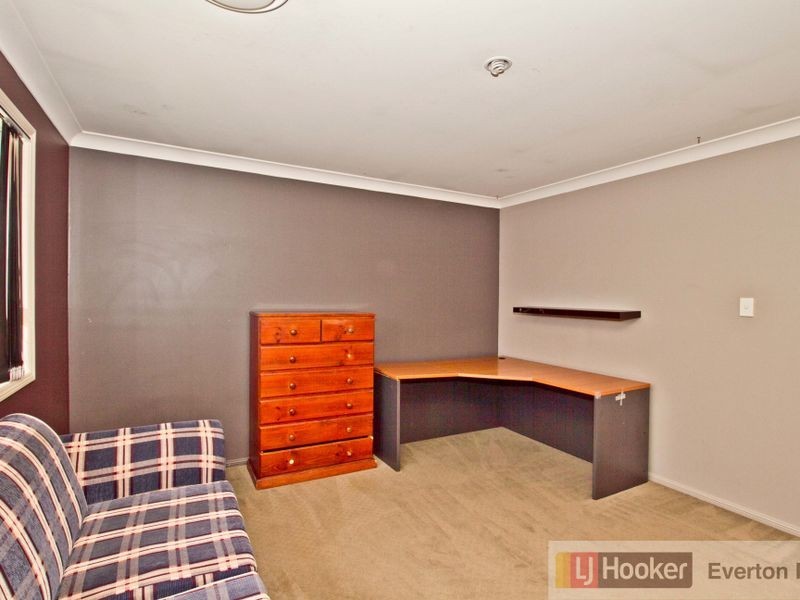 23 Russell  Street, Everton Park QLD 4053