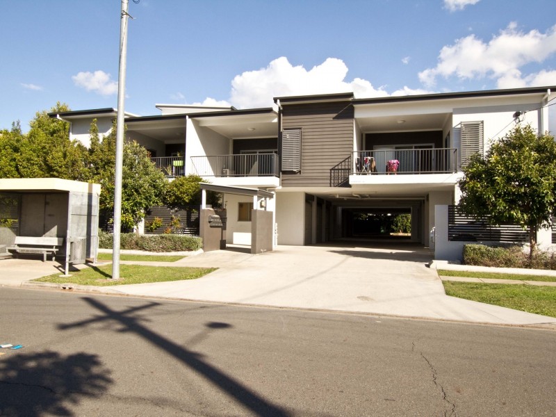 Unit 4/14 Battersby Street, Zillmere QLD 4034
