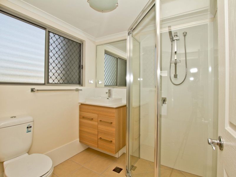 2/61 Rode Road, Wavell Heights QLD 4012