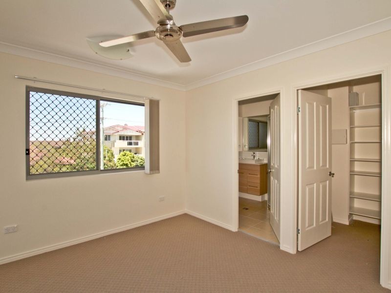 4/61 Rode Road, Wavell Heights QLD 4012