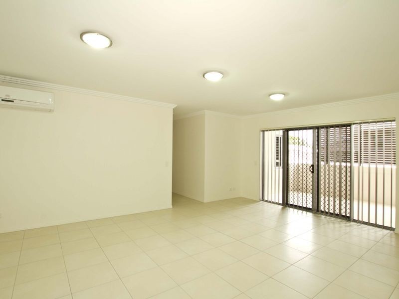 2/2 Rowell Street, Zillmere QLD 4034