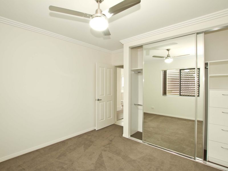 2/2 Rowell Street, Zillmere QLD 4034