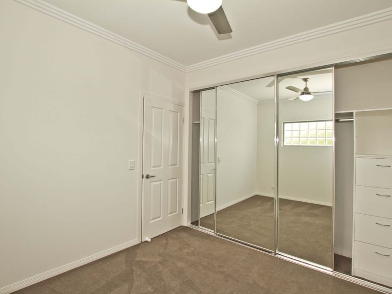 3/2 Rowell Street, Zillmere QLD 4034