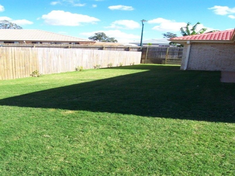 7 Maculata Court, Warner QLD 4500