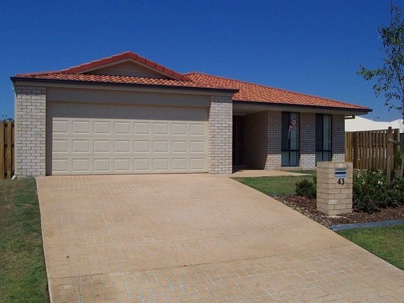 43 Maurice Avenue, Morayfield QLD 4506