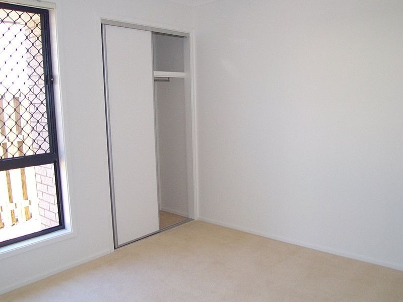 43 Maurice Avenue, Morayfield QLD 4506