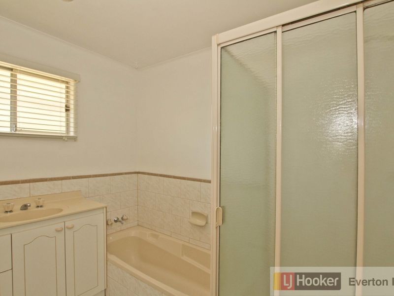 42 Olearia Street, Everton Hills QLD 4053