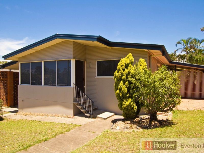 6 Brewster Street, Stafford Heights QLD 4053