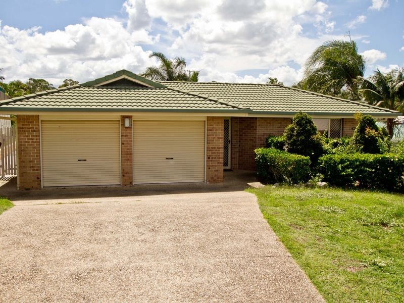 8 Delvin Court, Arana Hills QLD 4054