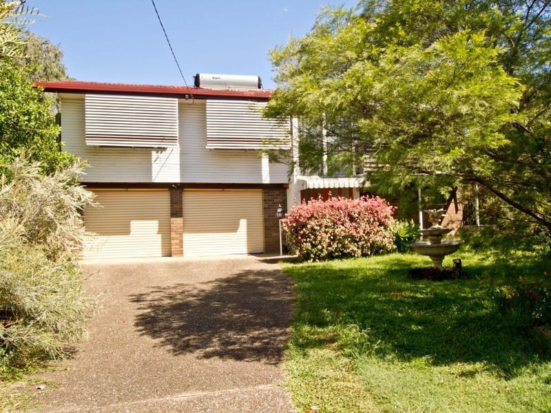 11 Hovea Street, Everton Hills QLD 4053