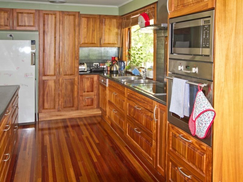 11 Hovea Street, Everton Hills QLD 4053