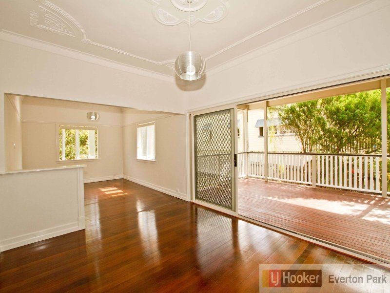 83 Grays Road, Gaythorne QLD 4051