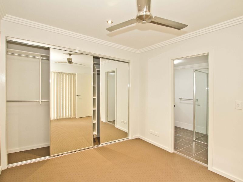 2/44 Birdwood Street, Zillmere QLD 4034