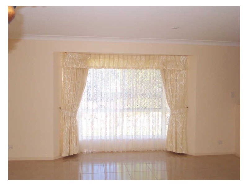 100 Albany Forest Drive, Albany Creek QLD 4035